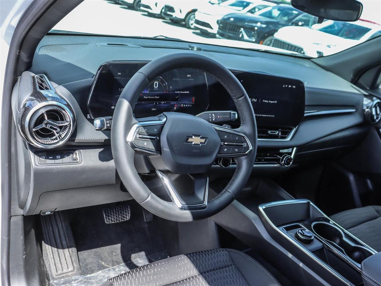 2027 Chevrolet Equinox AWD LT Photo