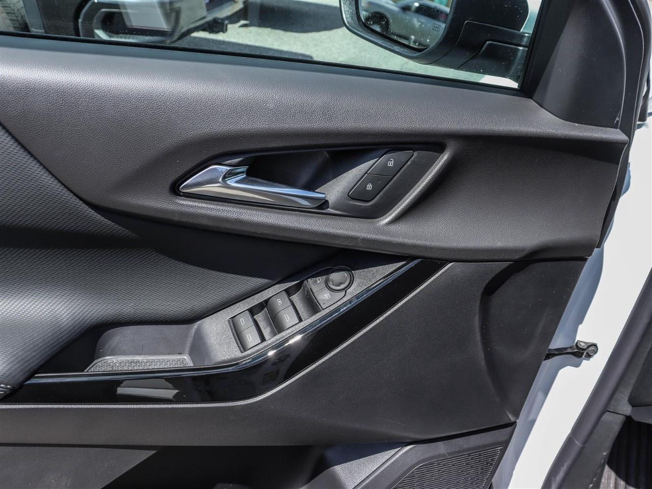 2027 Chevrolet Equinox AWD LT Photo