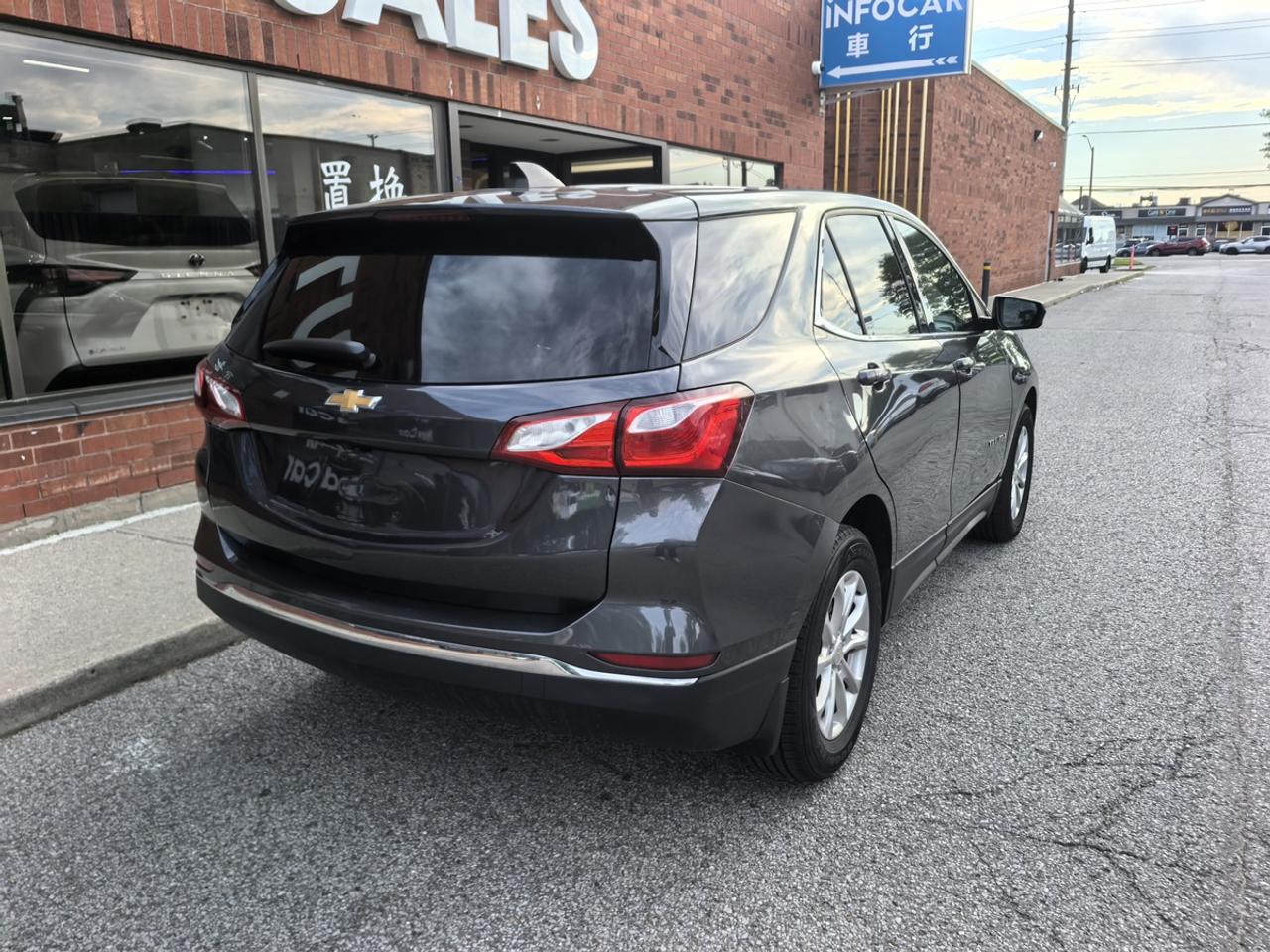 2019 Chevrolet Equinox LT Photo