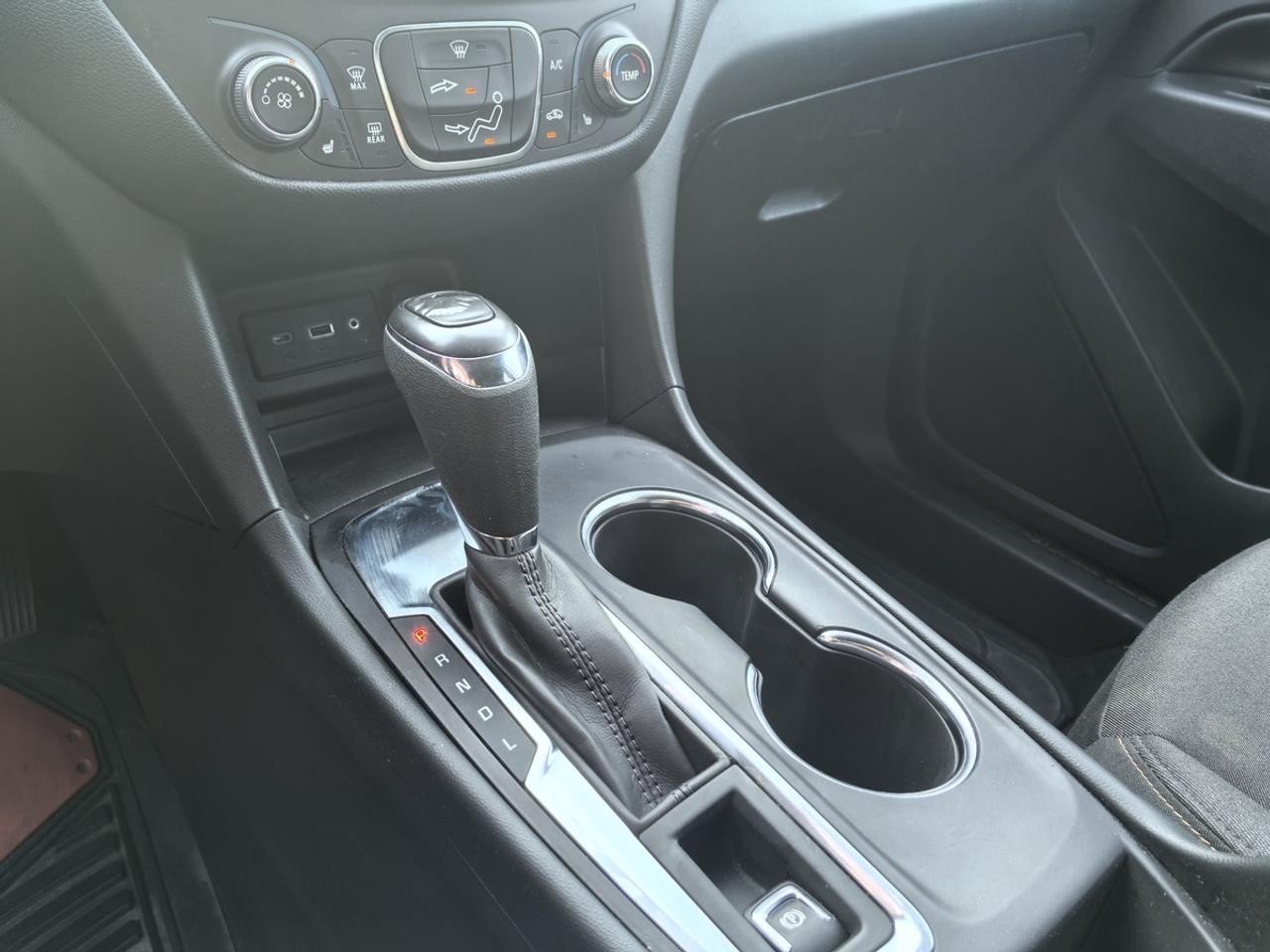 2019 Chevrolet Equinox LT Photo
