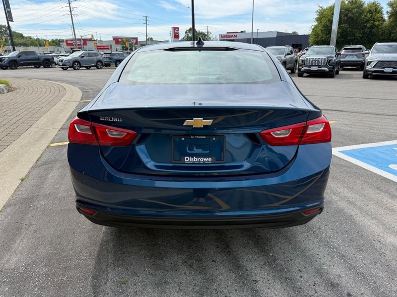 2019 Chevrolet Malibu LS Photo4