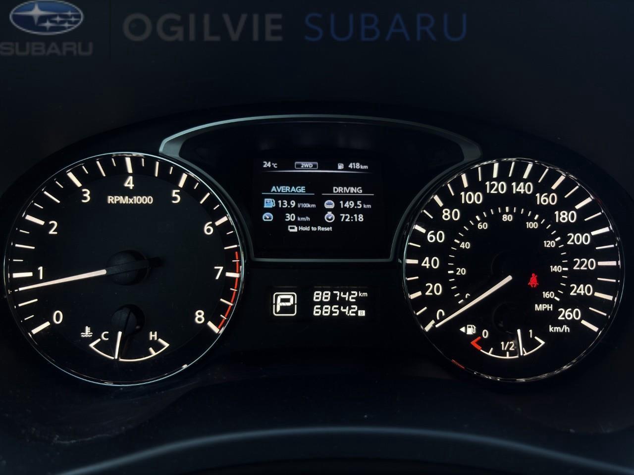 2015 Nissan Pathfinder SV 4dr 4x4 Photo