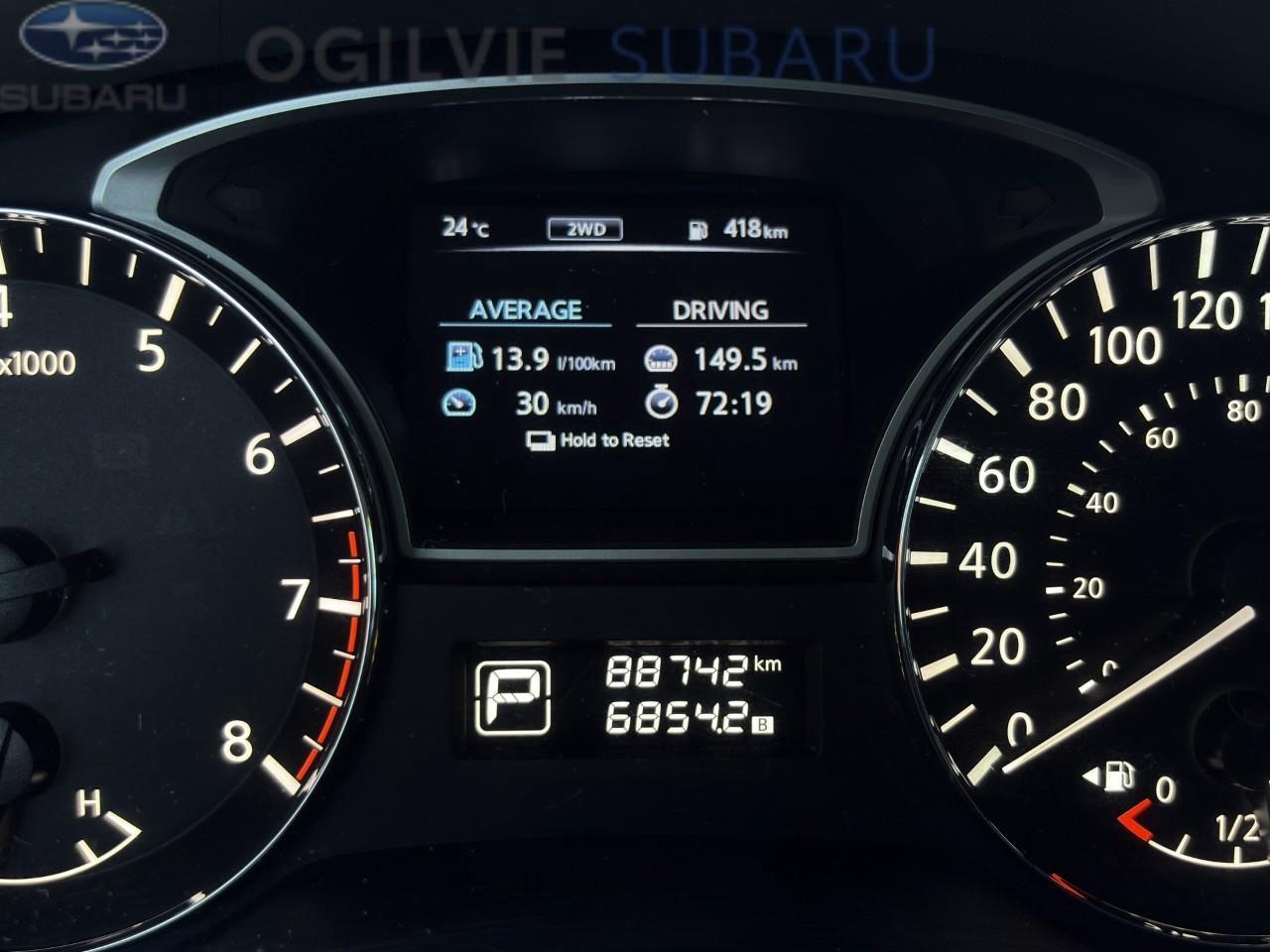 2015 Nissan Pathfinder SV 4dr 4x4 Photo