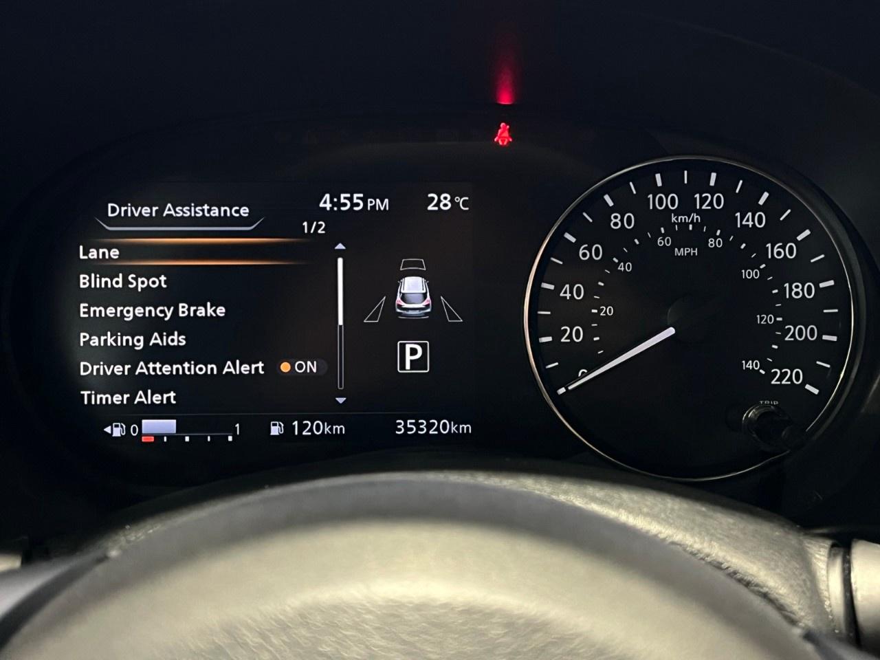 2024 Nissan Kicks SV FWD Photo