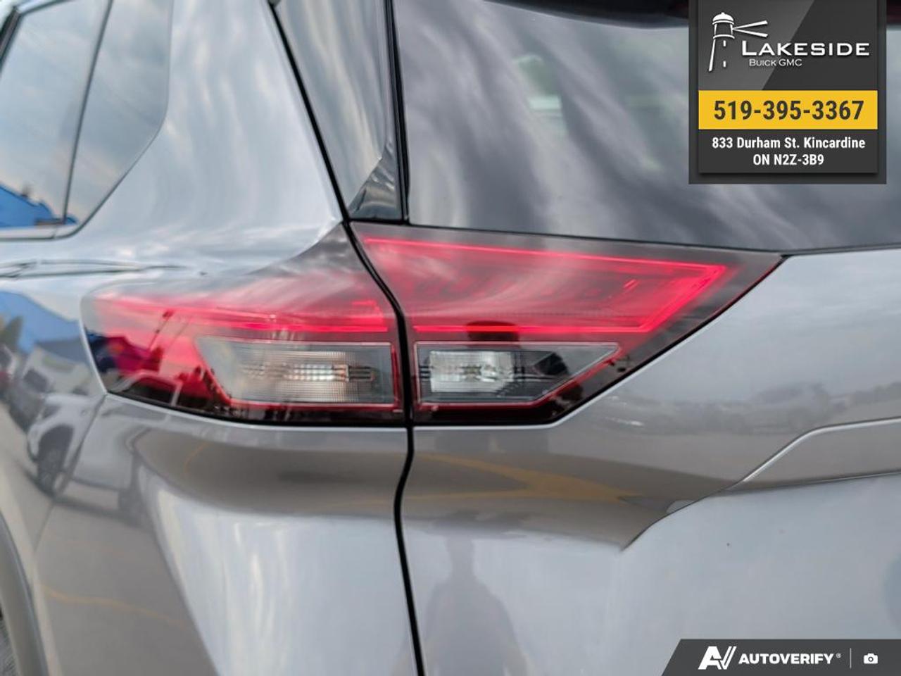 2024 Nissan Rogue SL 4dr All-Wheel Drive Sport Utility Photo