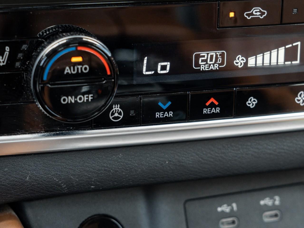 2024 Nissan Rogue Platinum 4dr All-Wheel Drive Sport Utility Photo
