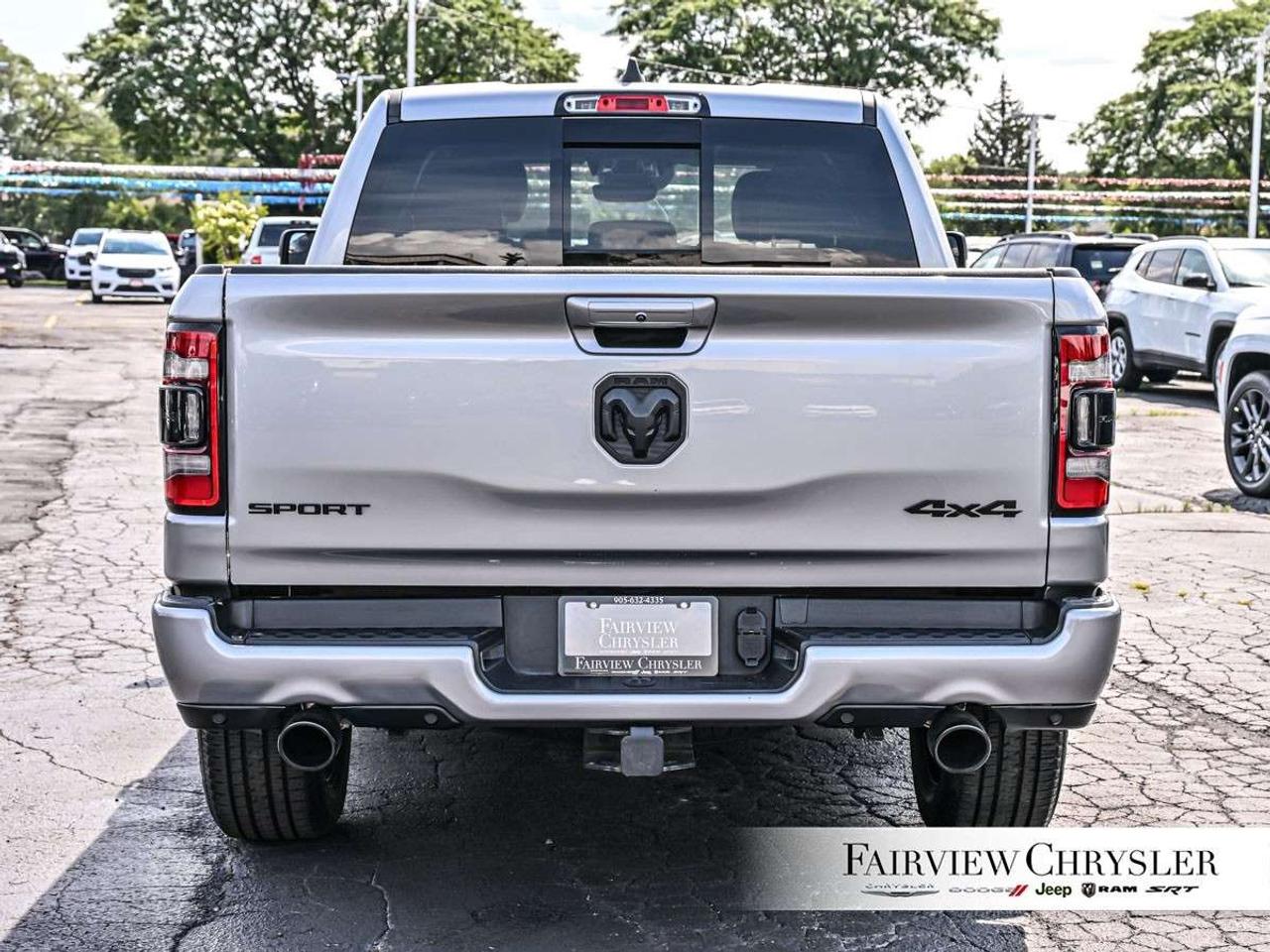2023 RAM 1500 Sport 4x4 Crew Cab 5'7 Box DUAL PANO ROOF   LEATHER   NIGHT EDITION   REMOTE START   HEATED SEATS Photo