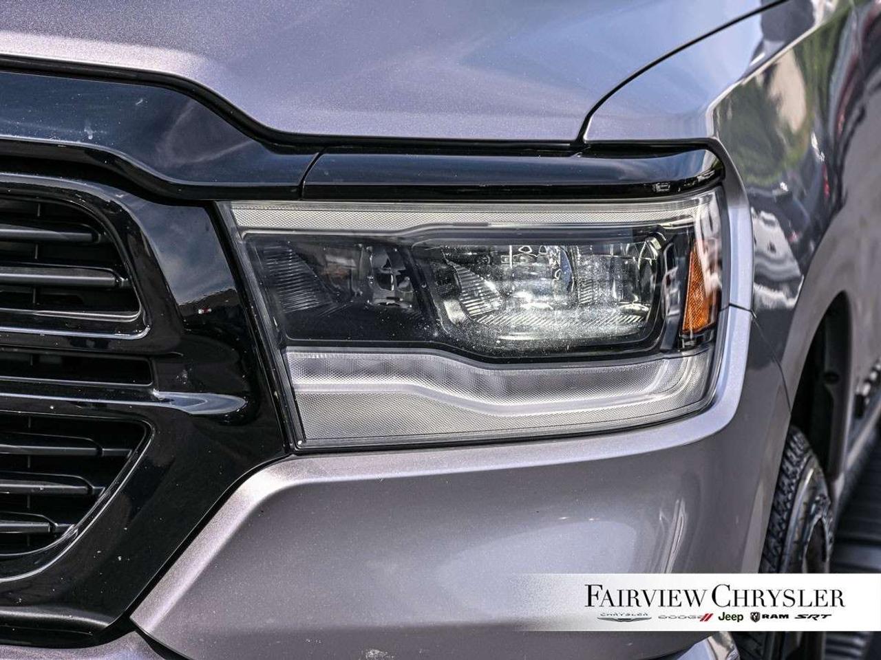 2023 RAM 1500 Sport 4x4 Crew Cab 5'7 Box DUAL PANO ROOF   LEATHER   NIGHT EDITION   REMOTE START   HEATED SEATS Photo