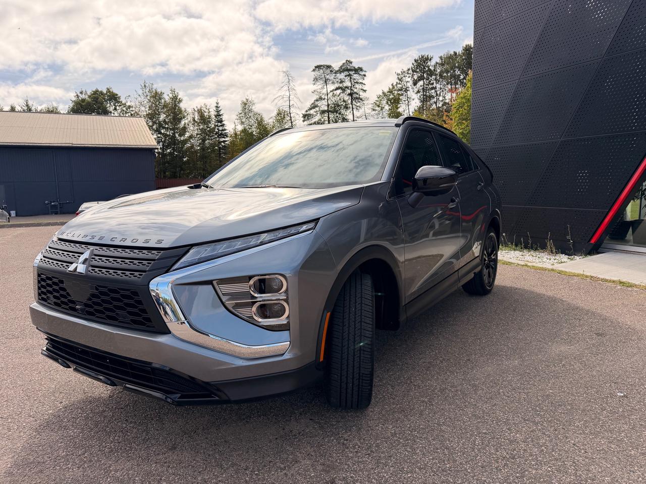 2026 Mitsubishi Eclipse Cross NOIR 4dr S-AWC Photo