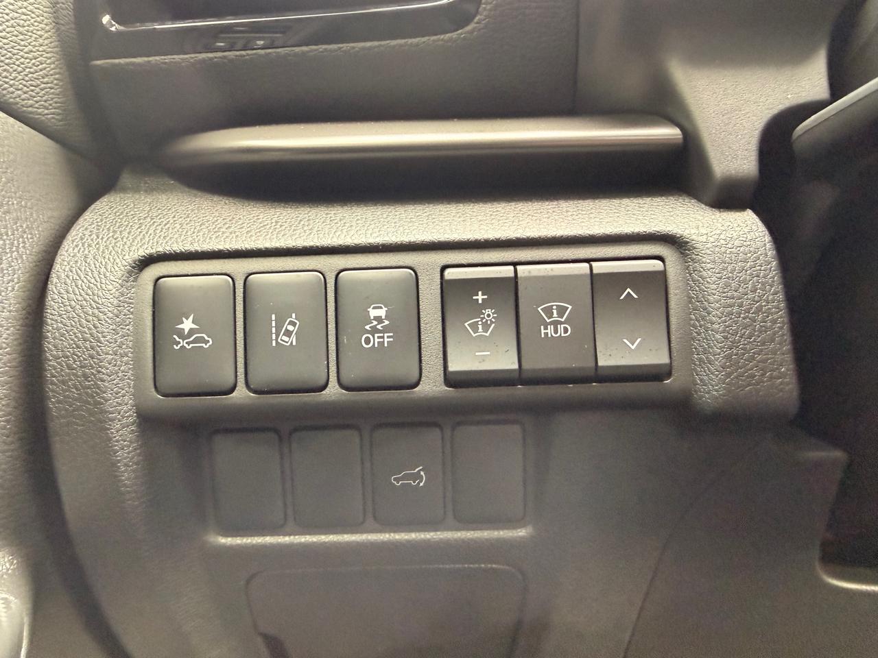 2026 Mitsubishi Eclipse Cross NOIR 4dr S-AWC Photo
