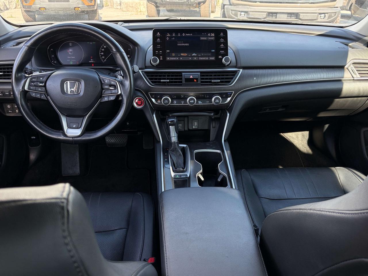 2019 Honda Accord Touring 1.5T (CVT) 4dr Sedan Photo