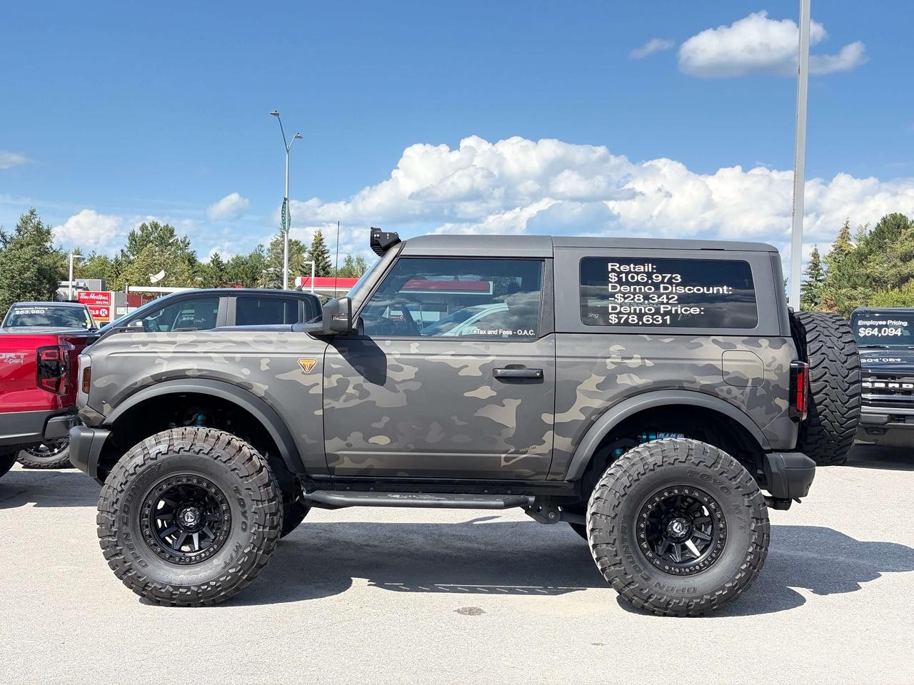 2024 Ford Bronco Badlands 2dr 4x4 Photo2