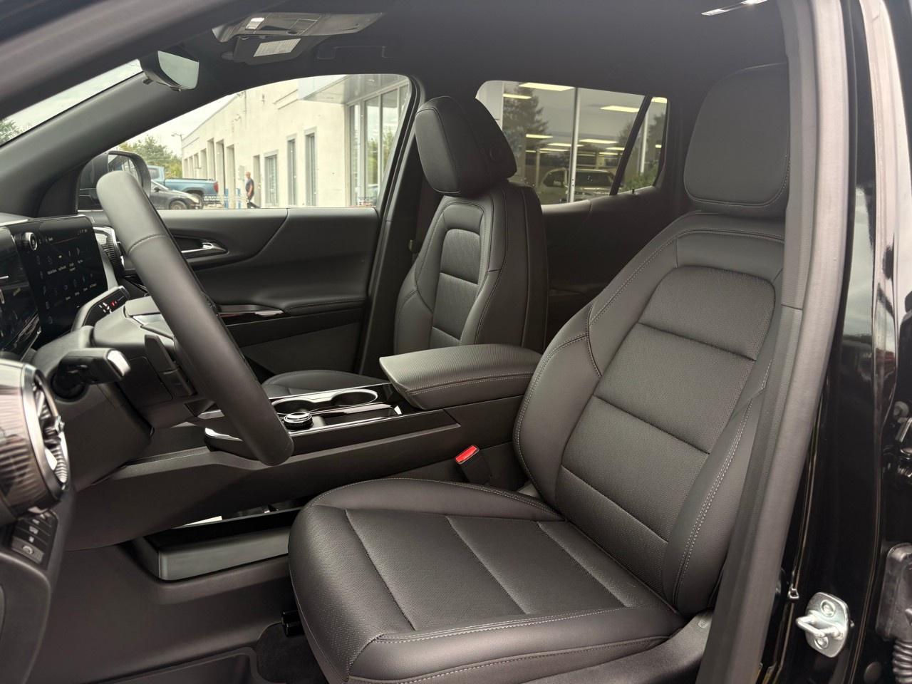 2027 Chevrolet Equinox AWD LT Photo