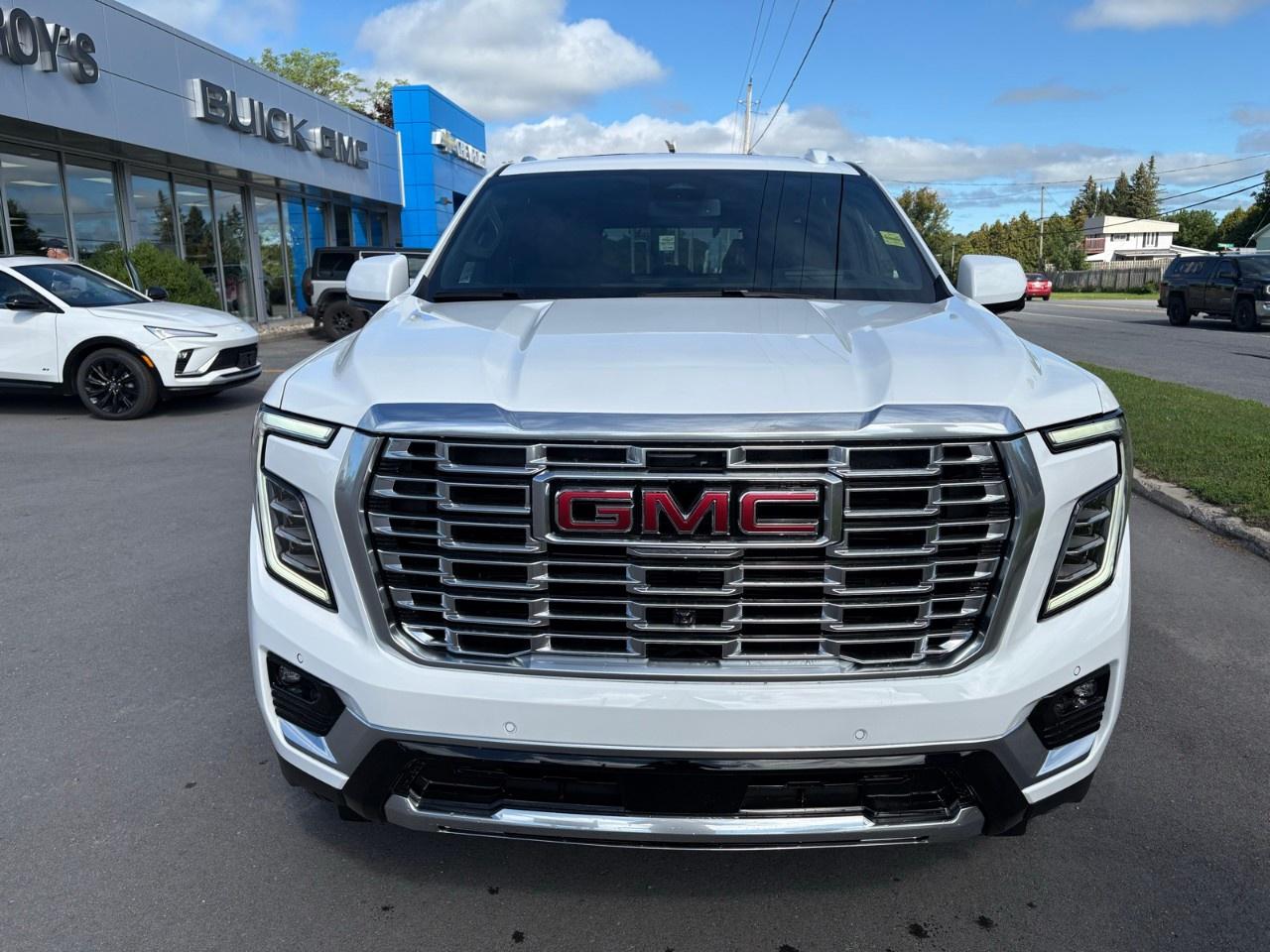 2026 GMC Yukon 4WD 4dr Denali Photo1