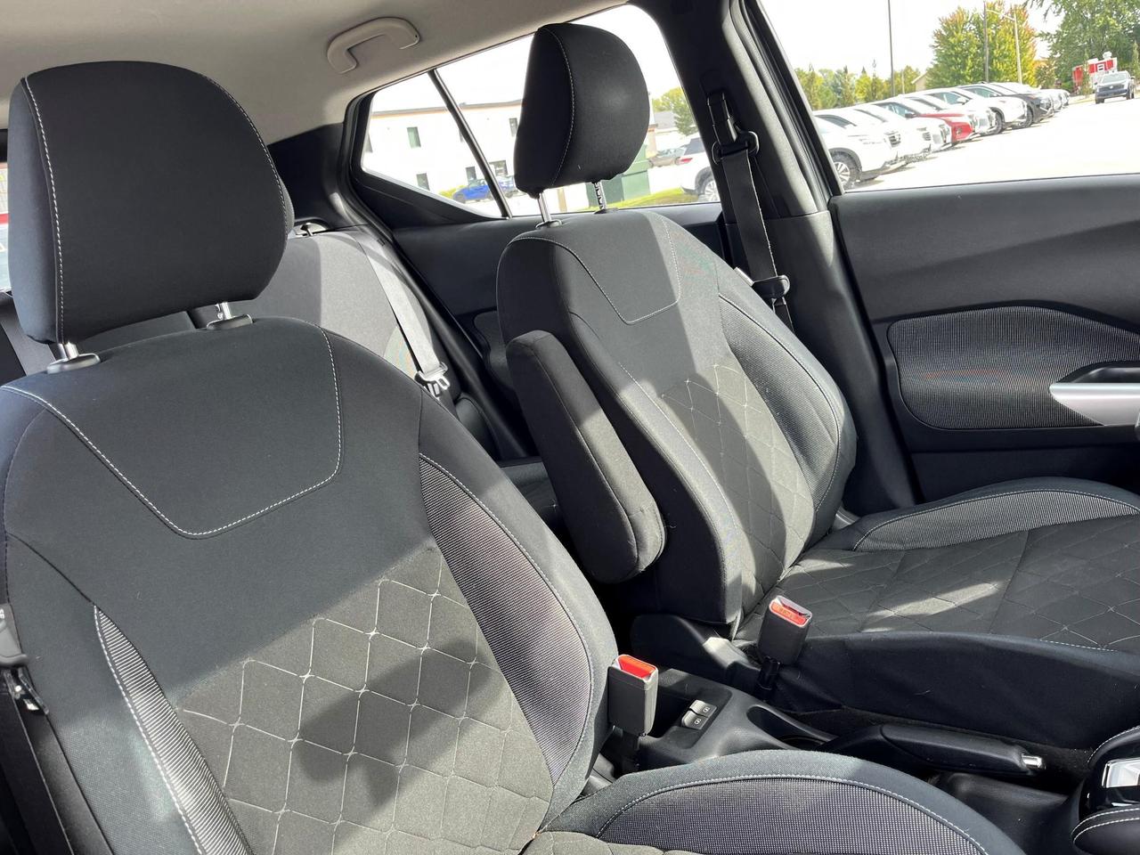 2018 Nissan Kicks S (CVT) 4dr Front-Wheel Drive Photo