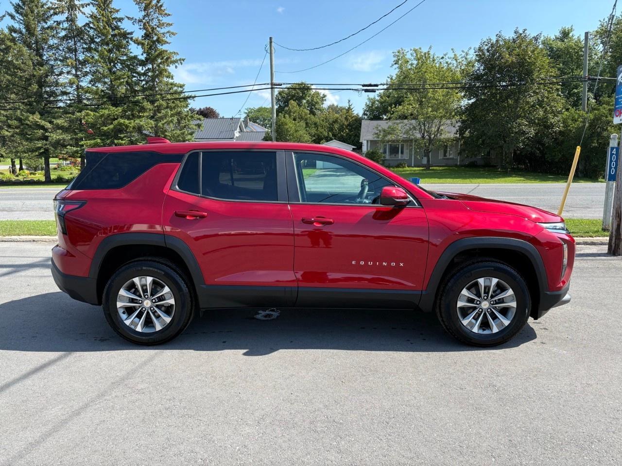 2027 Chevrolet Equinox AWD LT Photo