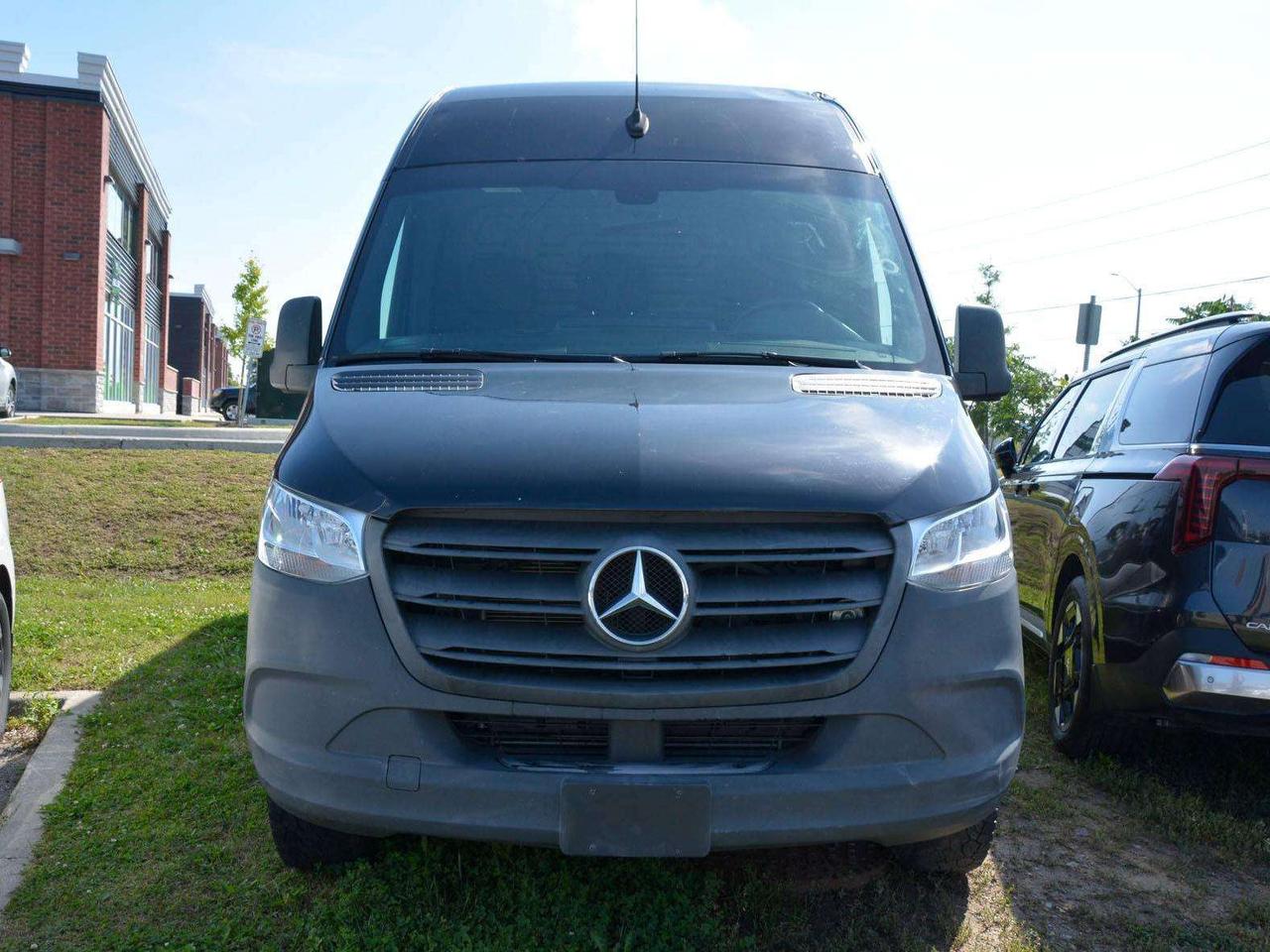 2021 Mercedes-Benz Sprinter 2500 Cargo 170 WB Photo