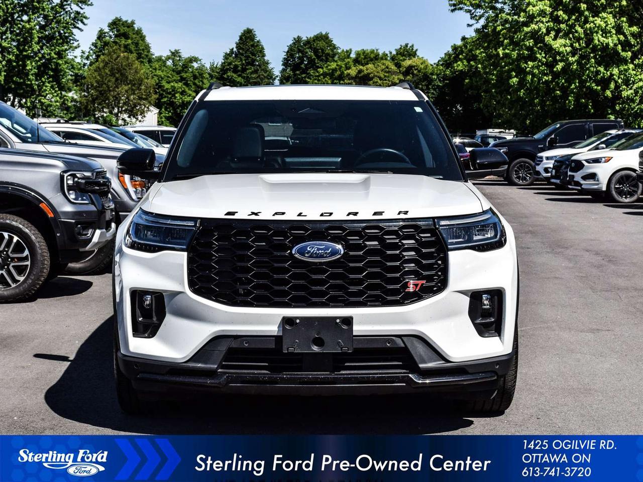 2025 Ford Explorer ST Photo5