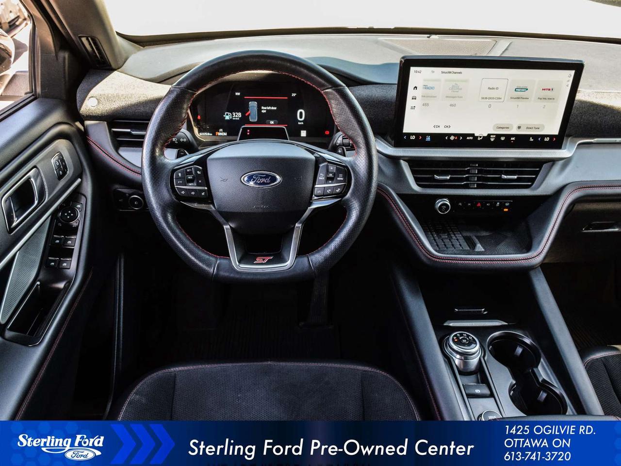 2025 Ford Explorer ST Photo