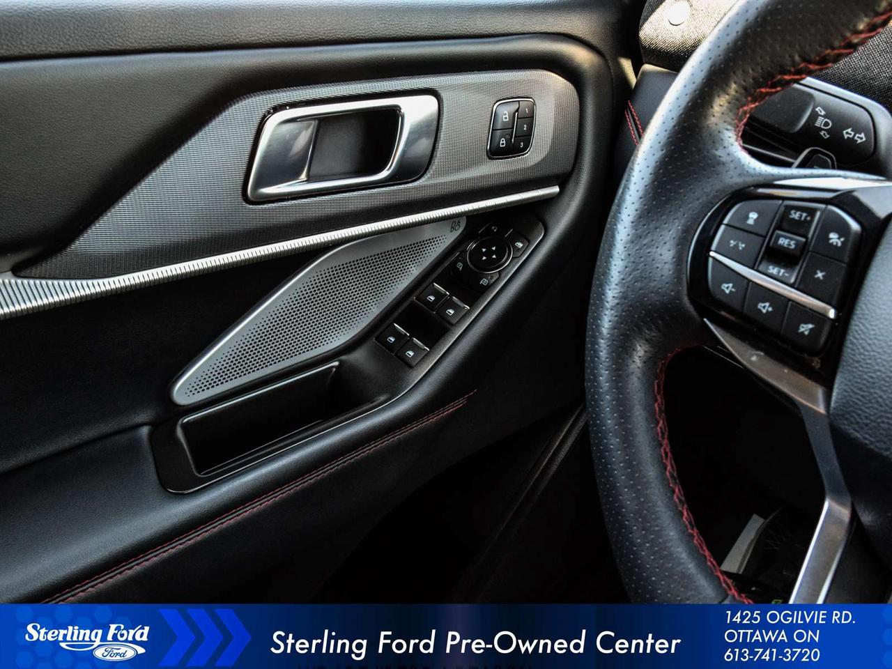 2025 Ford Explorer ST Photo