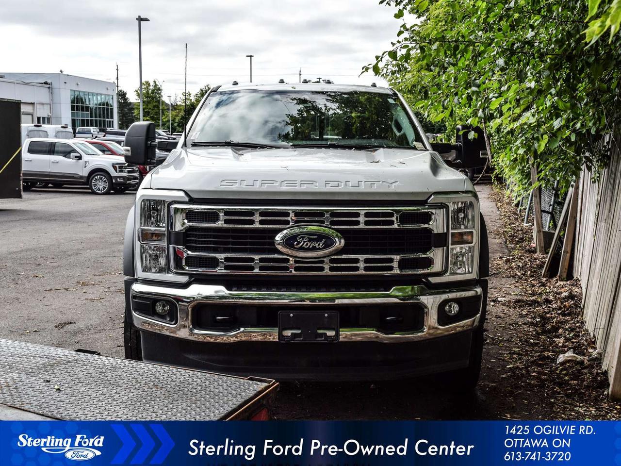 2025 Ford F-550 Super Duty XL Photo