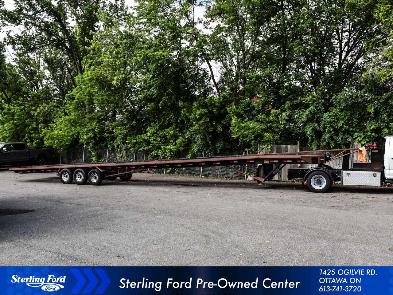 2025 Ford F-550 Super Duty XL Photo