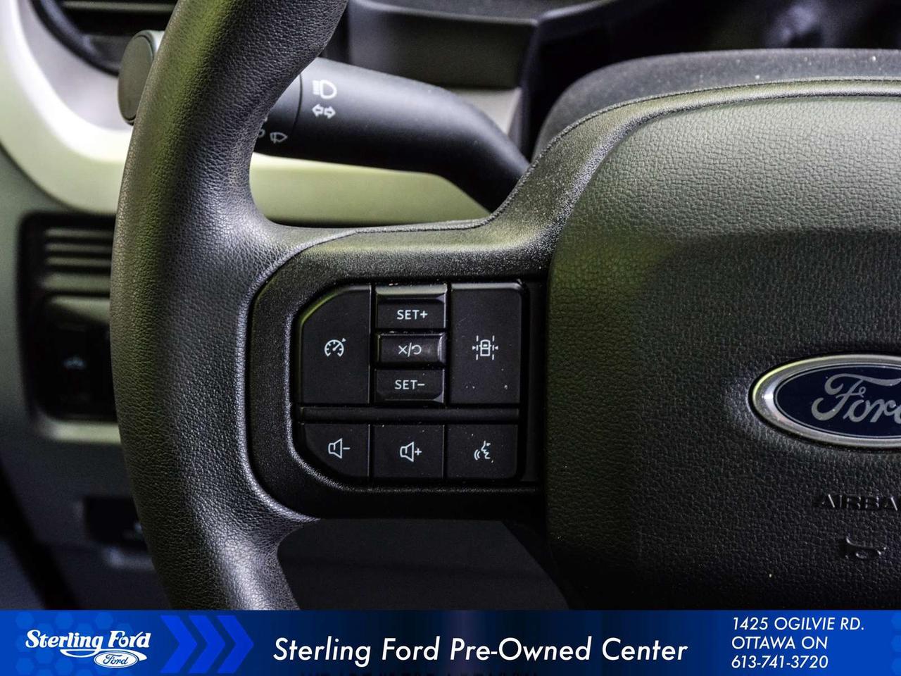 2025 Ford F-550 Super Duty XL Photo