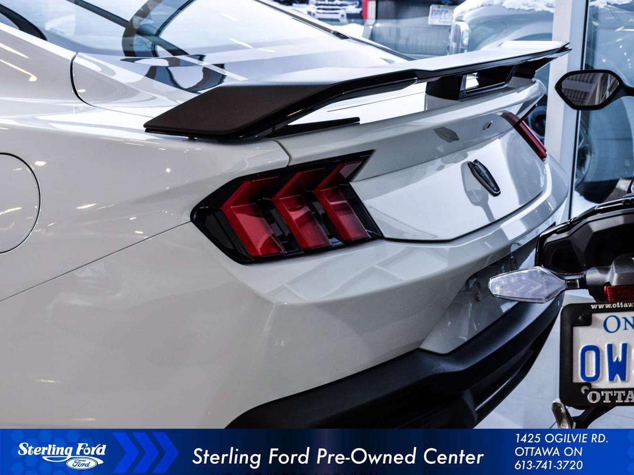 2024 Ford Mustang Dark Horse Photo