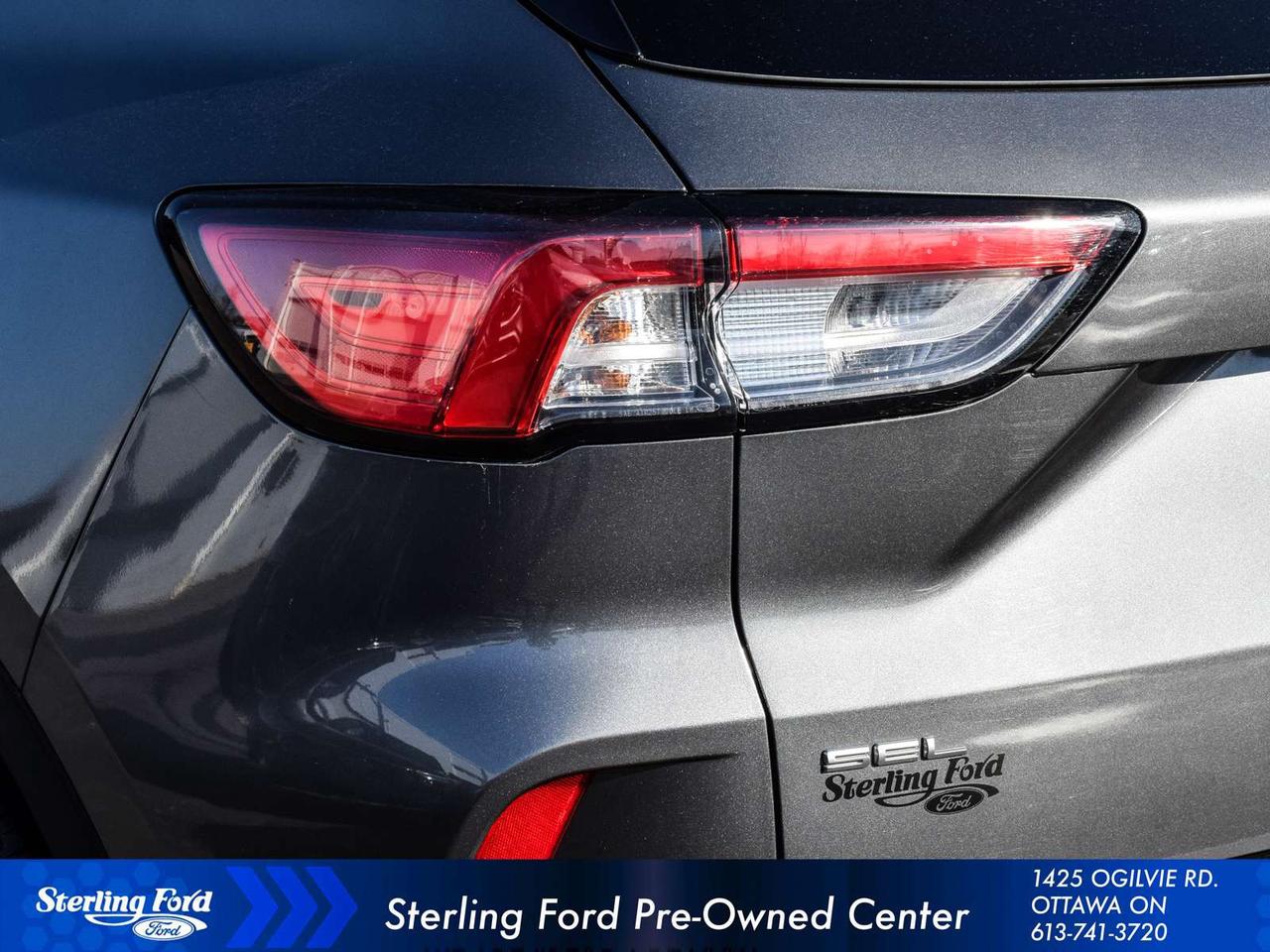 2022 Ford Escape SEL Photo