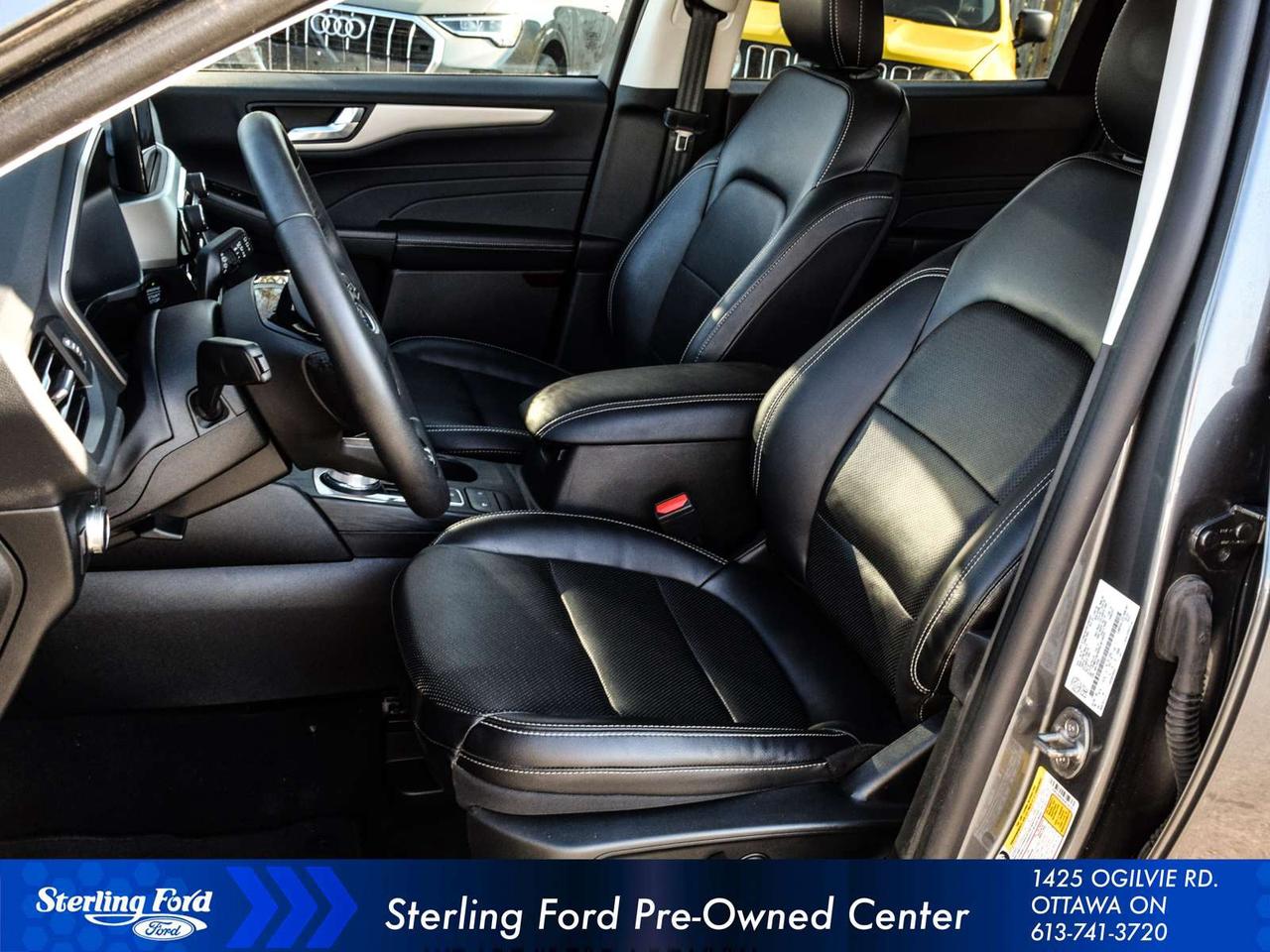 2022 Ford Escape SEL Photo