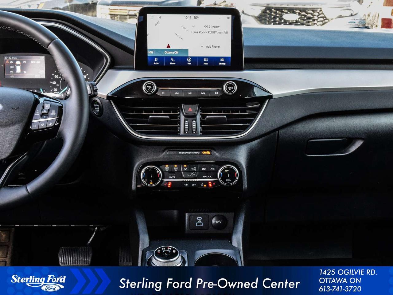 2022 Ford Escape SEL Photo
