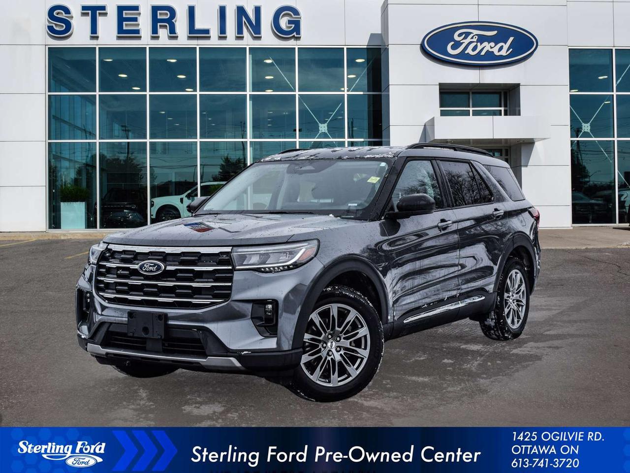 2025 Ford Explorer Active Photo