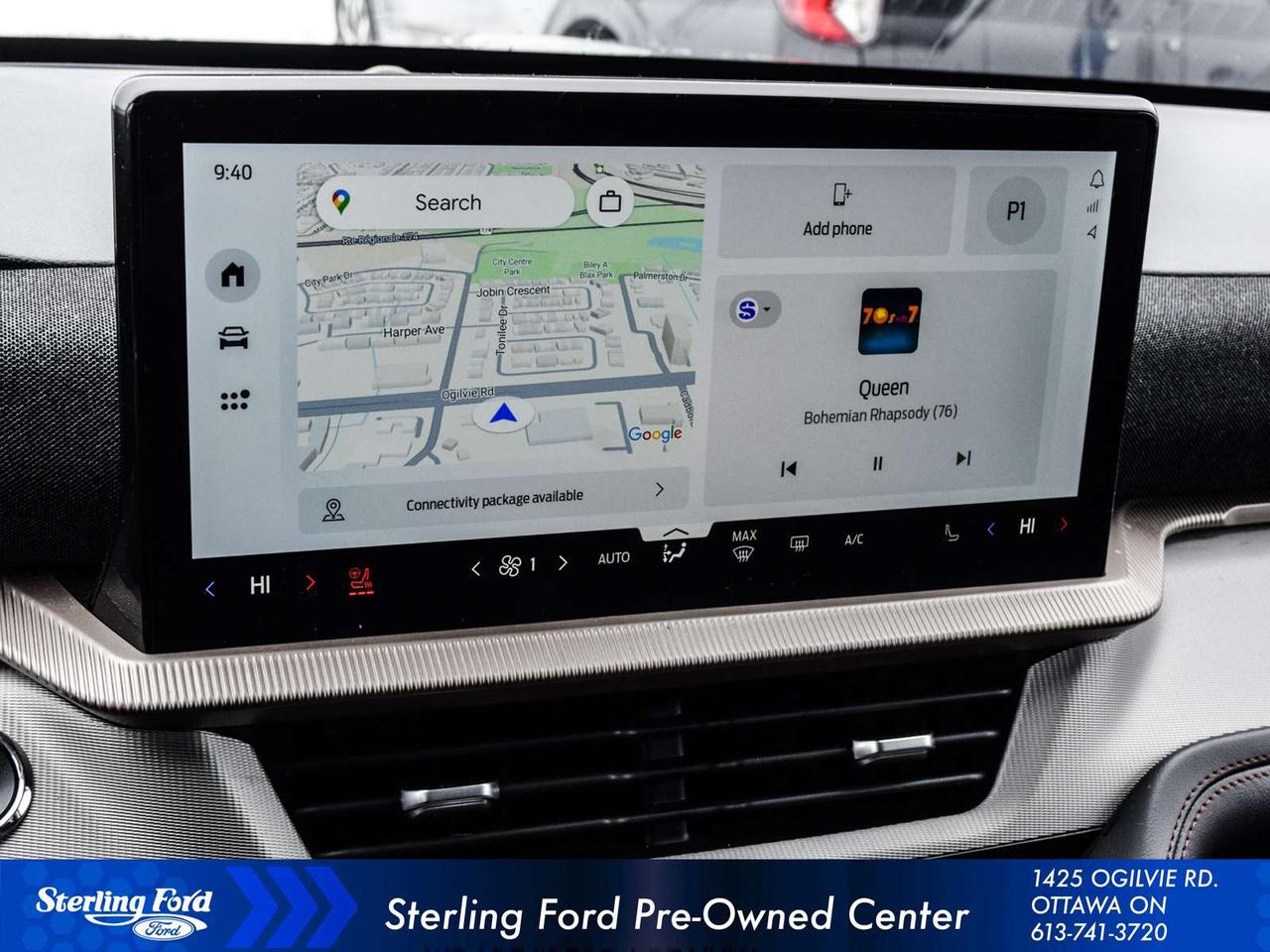 2025 Ford Explorer Active Photo