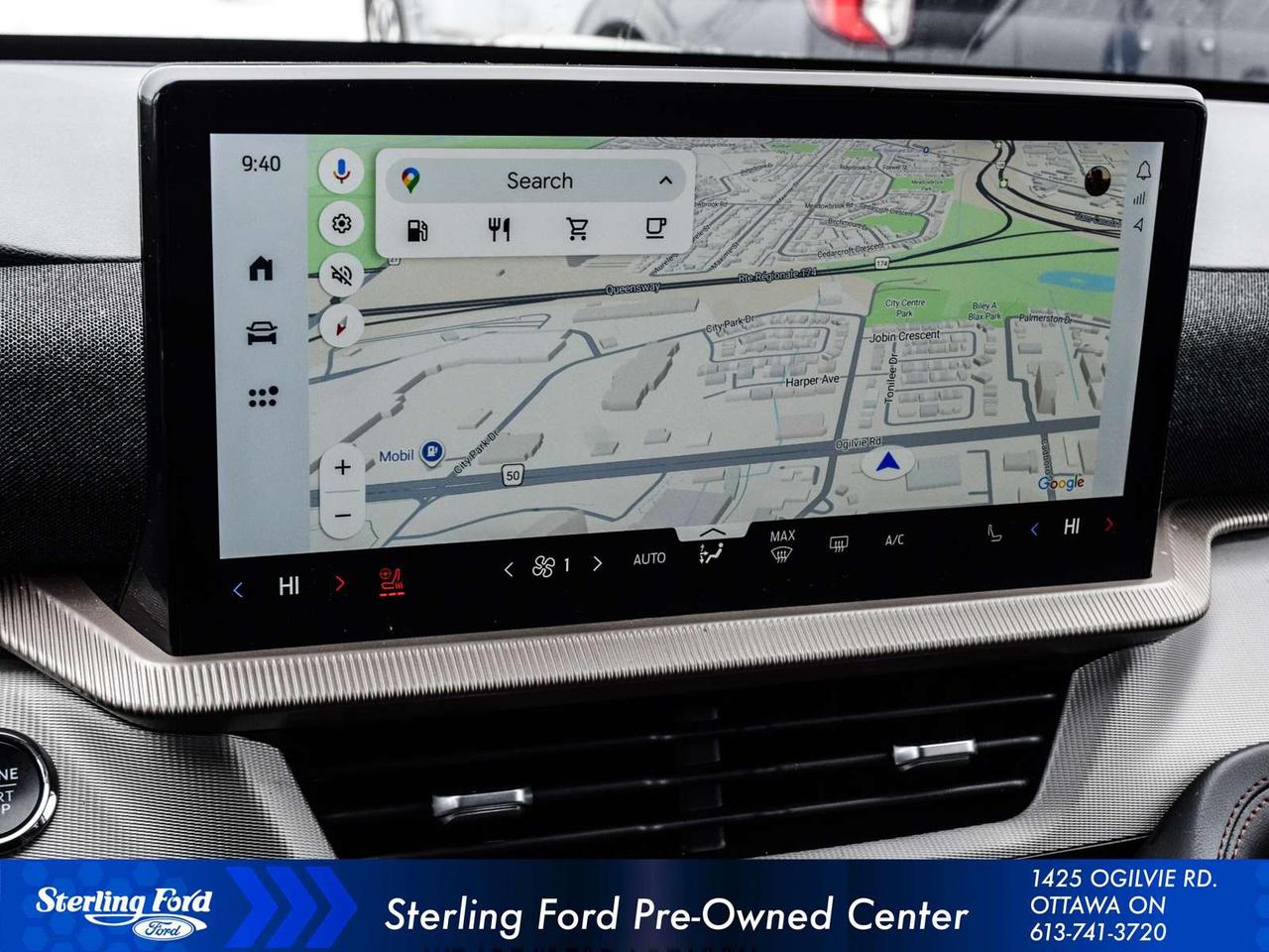 2025 Ford Explorer Active Photo