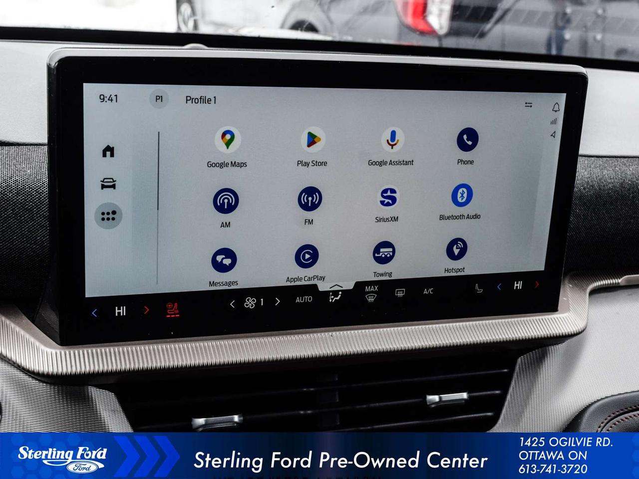 2025 Ford Explorer Active Photo
