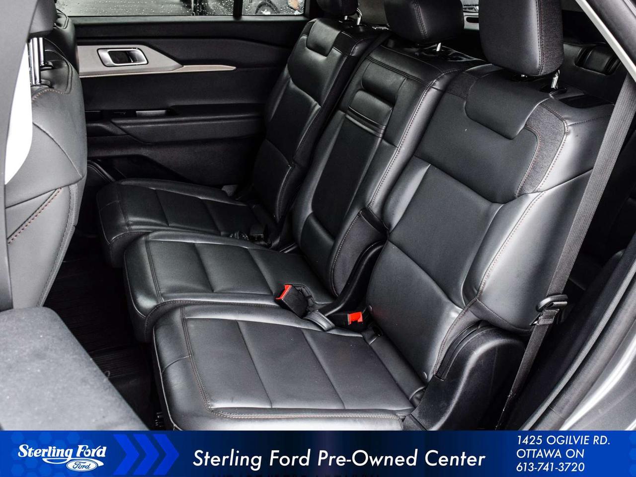 2025 Ford Explorer Active Photo