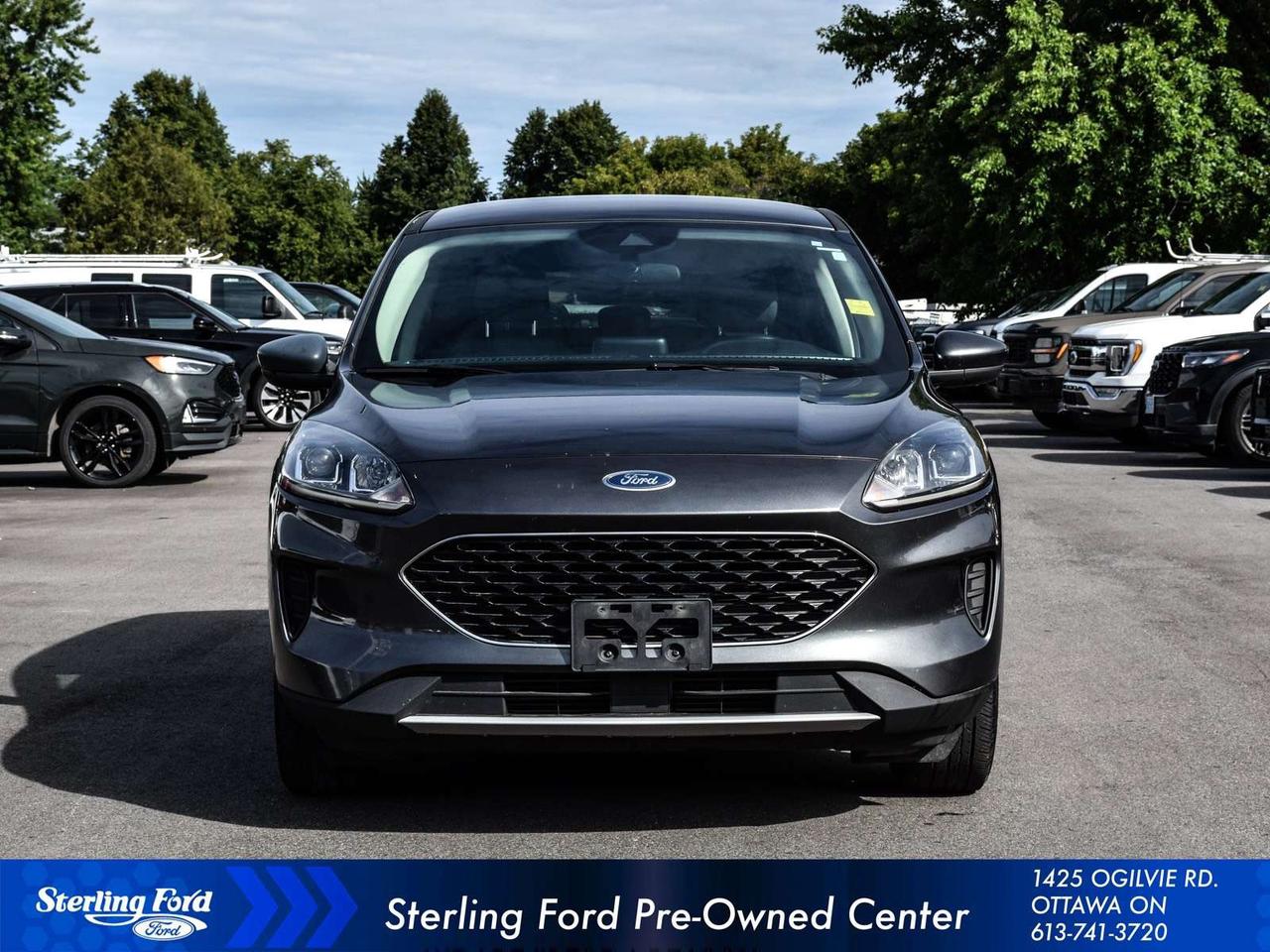 2020 Ford Escape SE Photo1