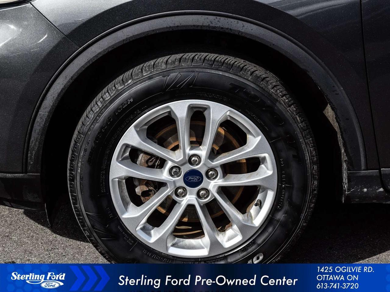 2020 Ford Escape SE Photo