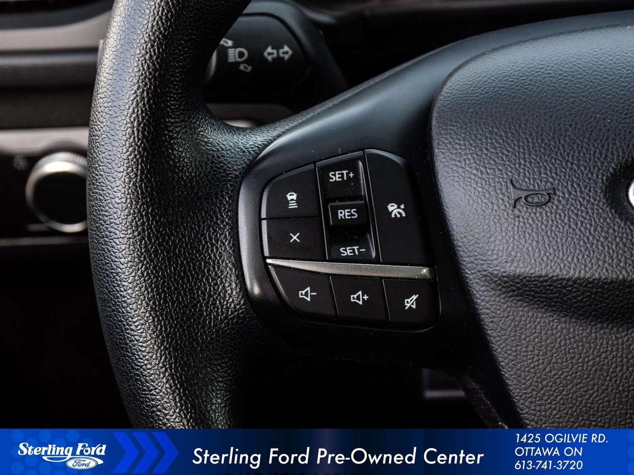 2020 Ford Escape SE Photo