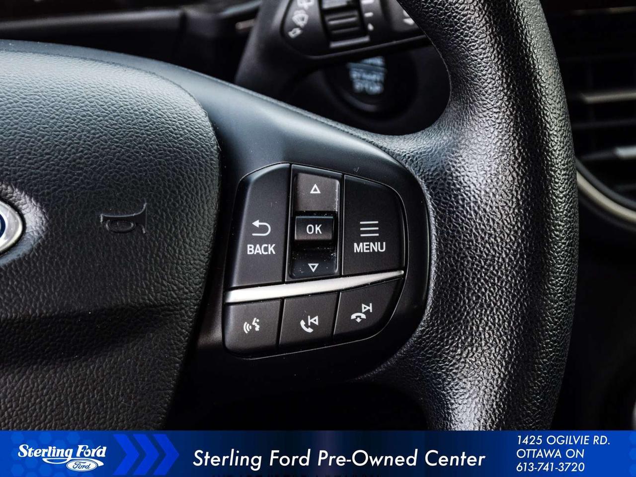 2020 Ford Escape SE Photo