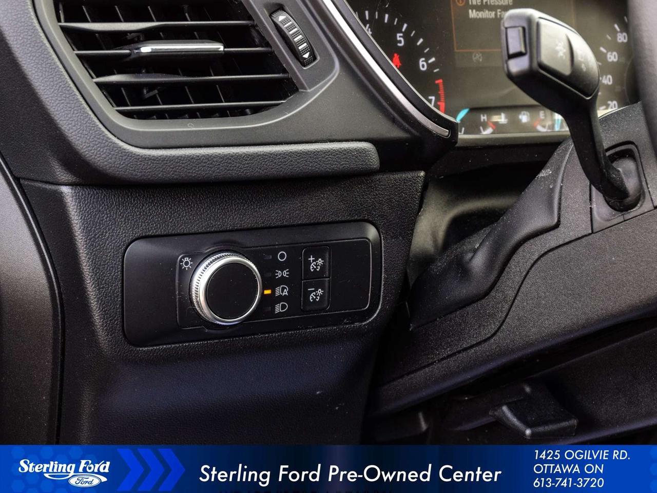2020 Ford Escape SE Photo