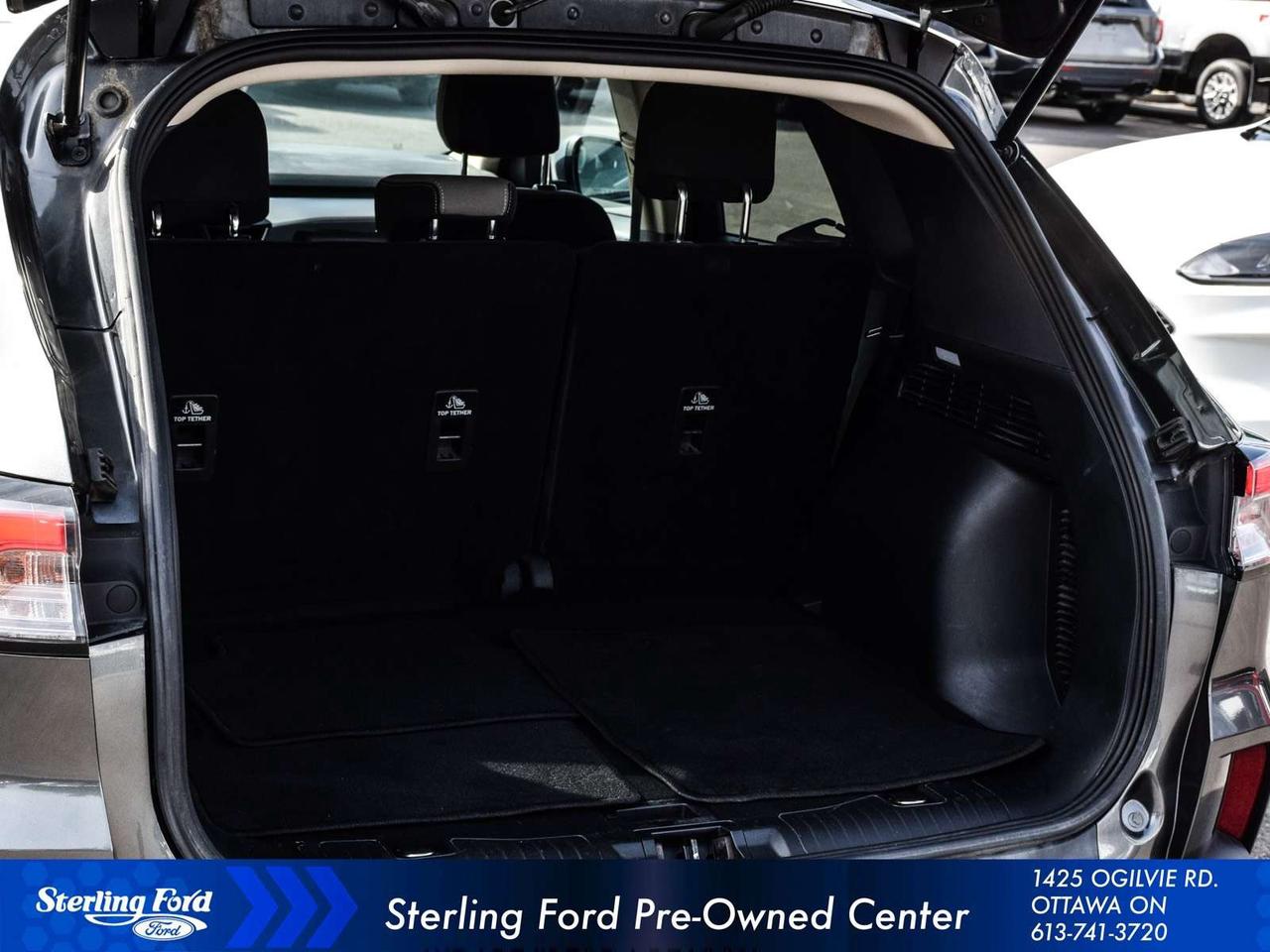 2020 Ford Escape SE Photo