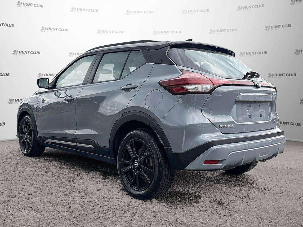 2024 Nissan Kicks SR   Apple Car Play   Certified Pre-Owned Photo3