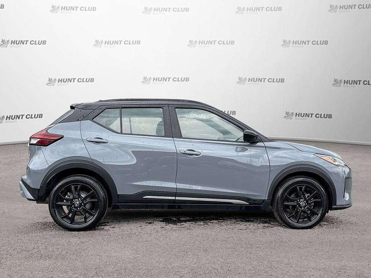 2024 Nissan Kicks SR   Apple Car Play   Certified Pre-Owned Photo