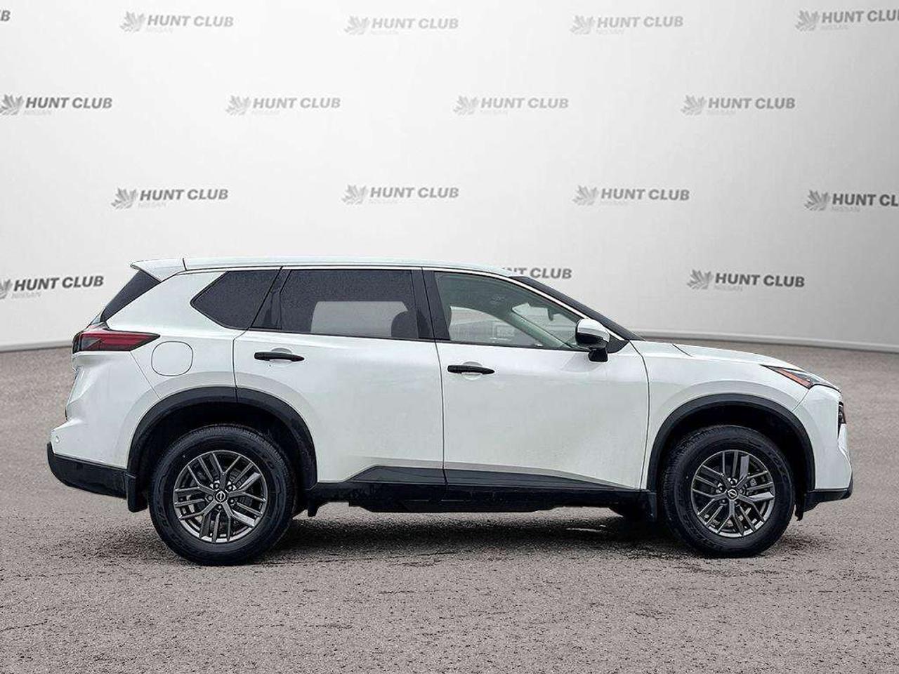 2024 Nissan Rogue S AWD   Apple Car Play   Heated Seats   Camera Photo