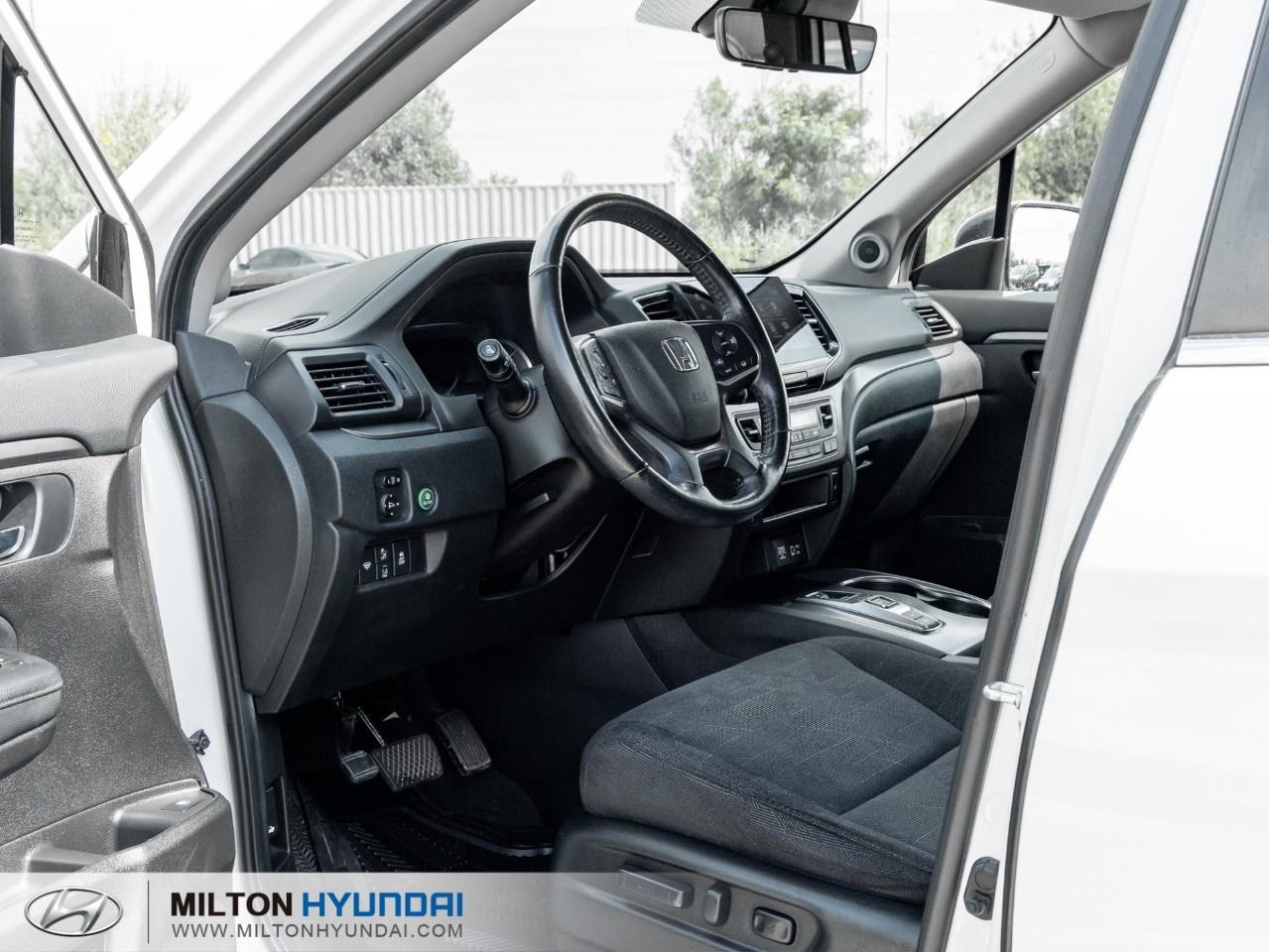 2021 Honda Pilot EX 4dr All-Wheel Drive Photo