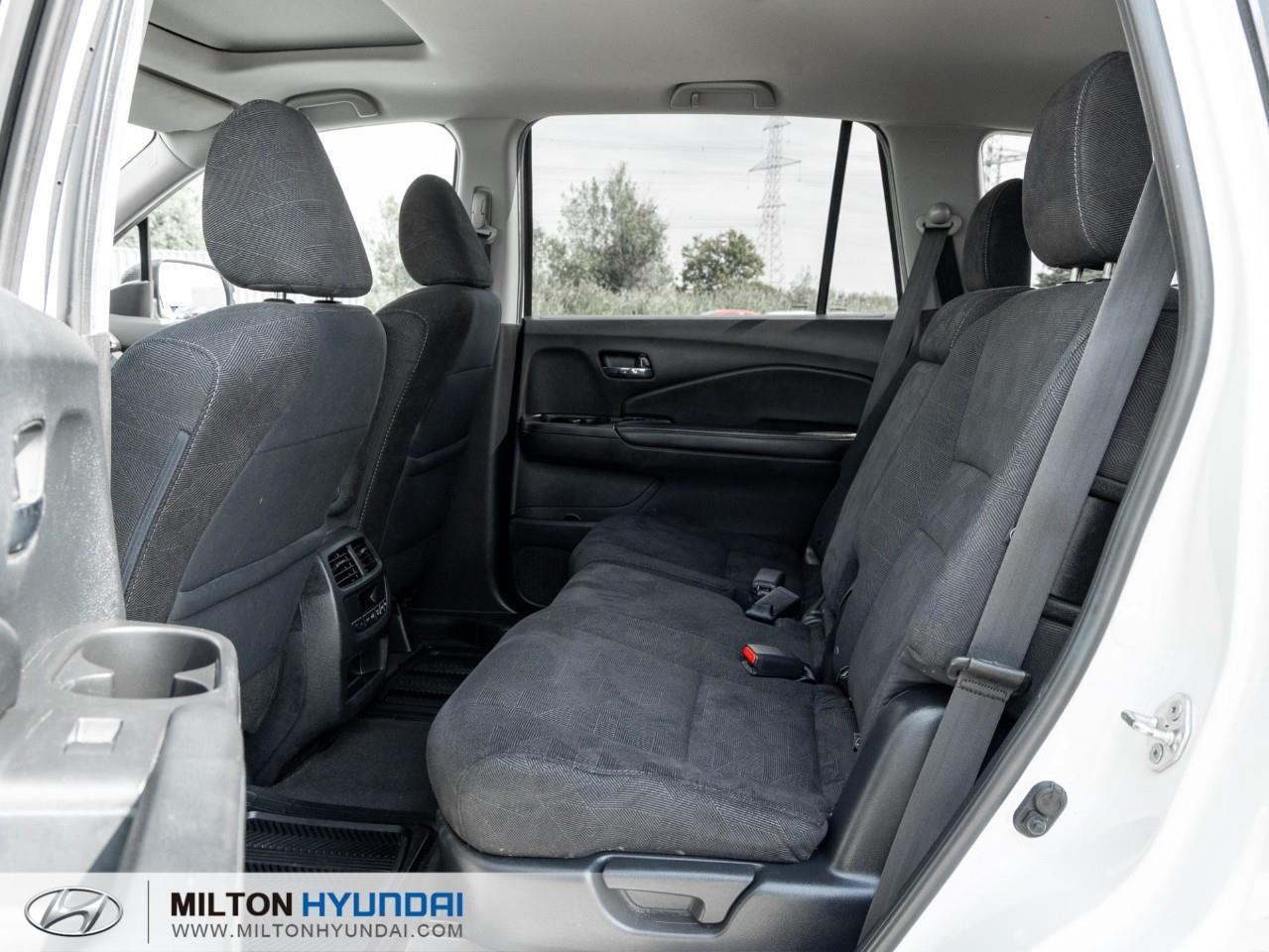 2021 Honda Pilot EX 4dr All-Wheel Drive Photo