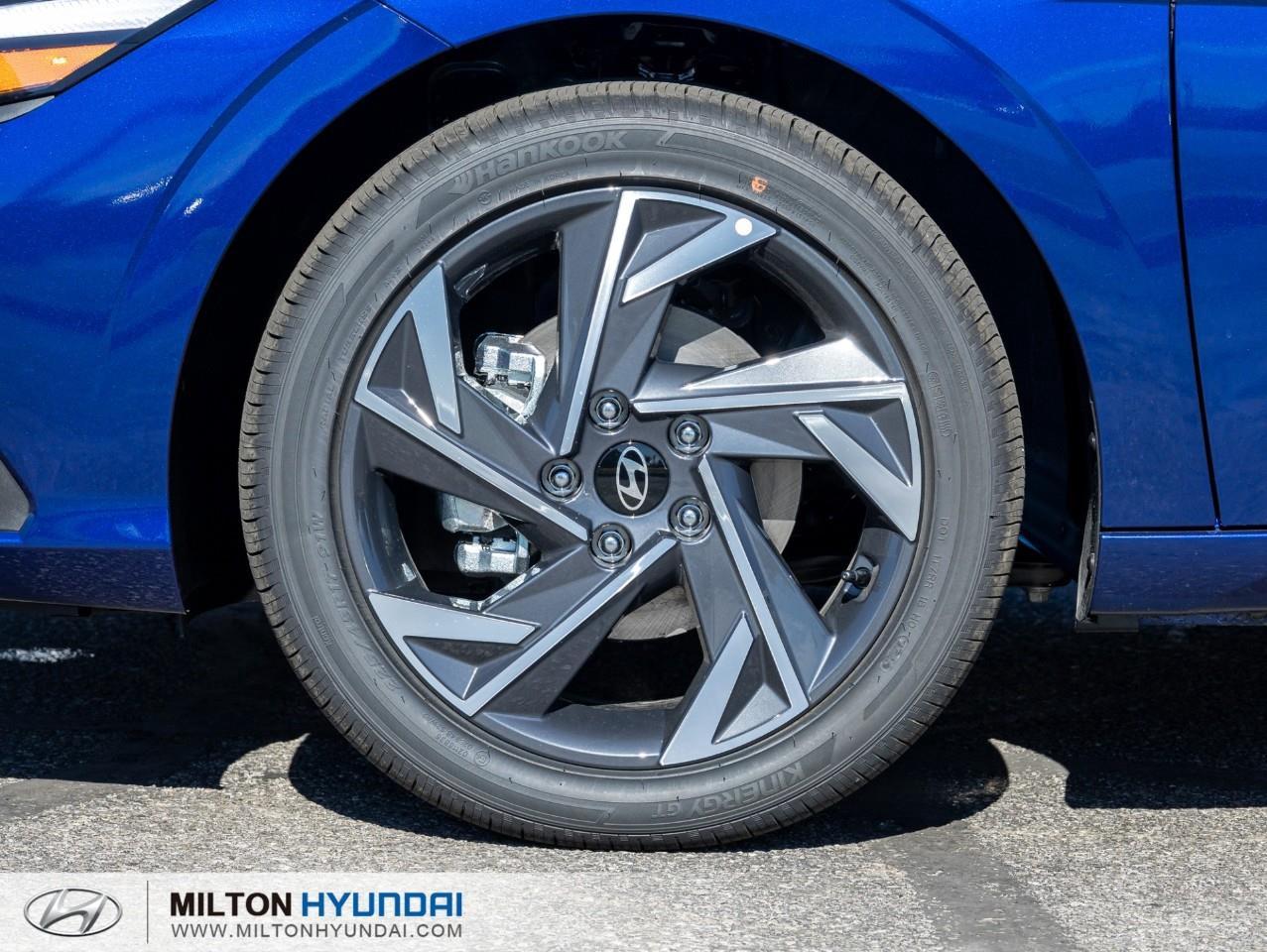 2026 Hyundai Elantra PREFERRED 4DR SEDAN Photo3