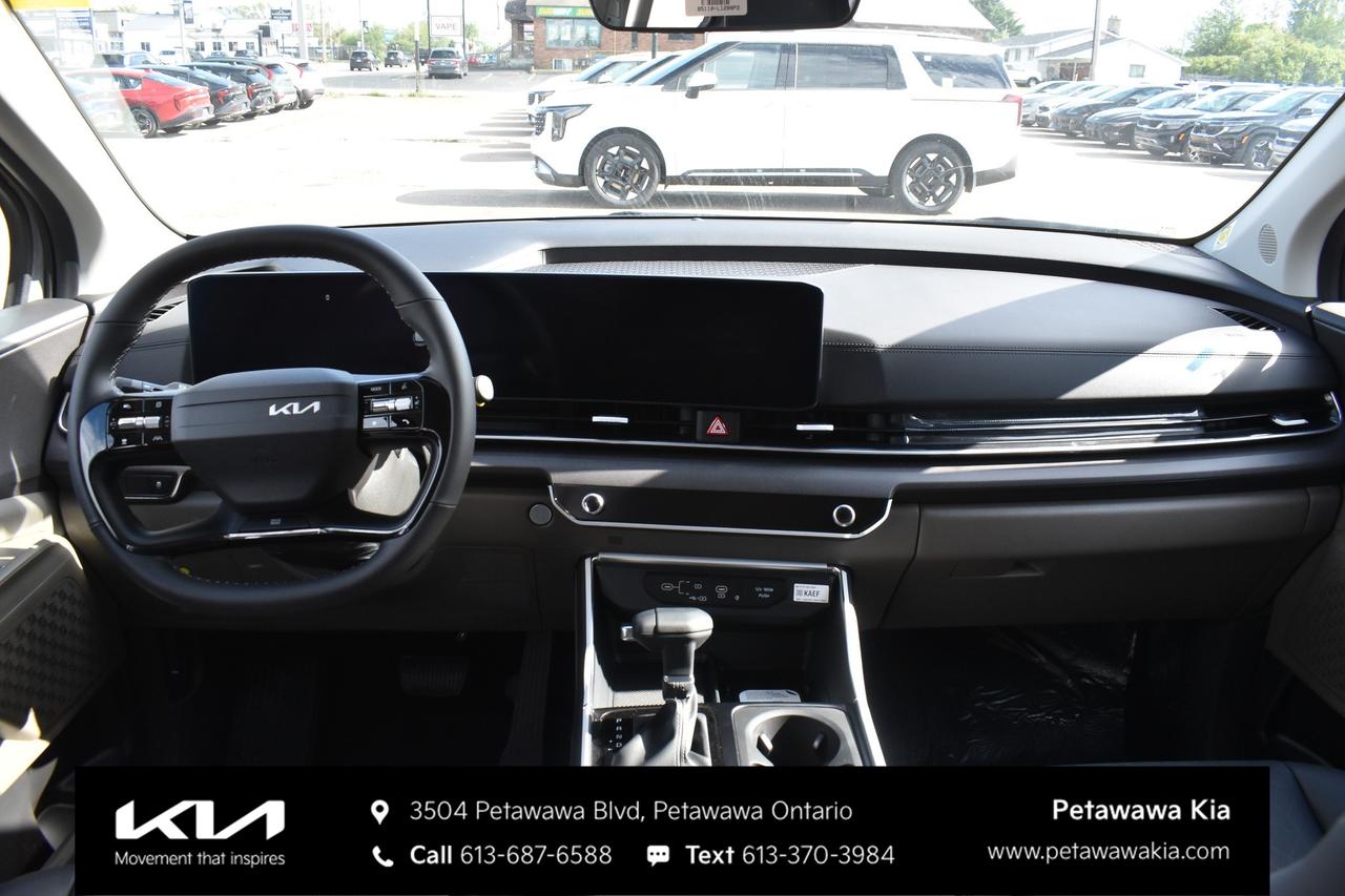 2027 Kia Carnival EX+ Passenger Van Photo