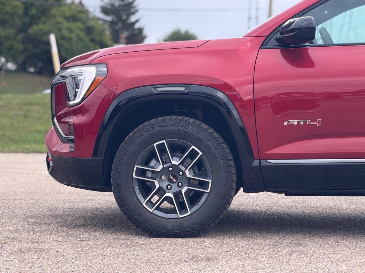 2027 GMC Terrain AT4 4dr All-Wheel Drive Photo2